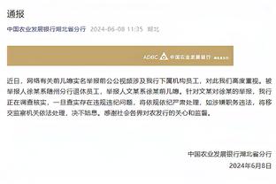 老父亲放心了！梅西长子蒂亚戈踢球，场边女生开心围观